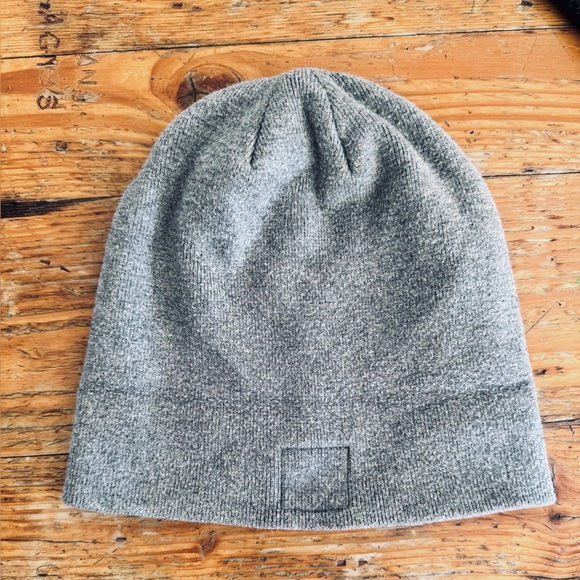 H&M Gray Beanie Alternative Future OS UNISEX - Picture 3 of 8